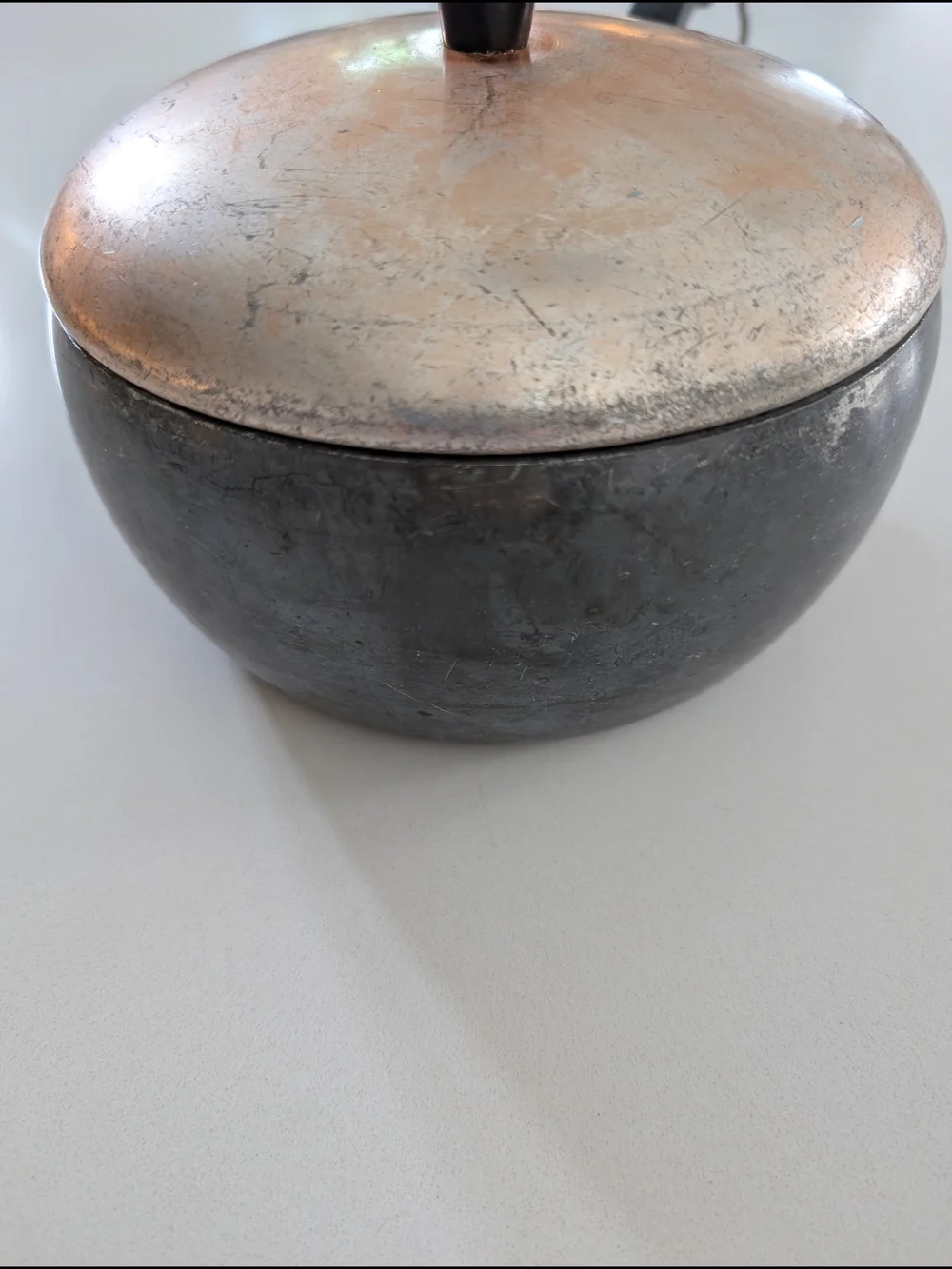 Vintage Wear-Ever Hallite 1.5 Qt Aluminum Saucepan Copper Lid No. 2101 1/2 MCM